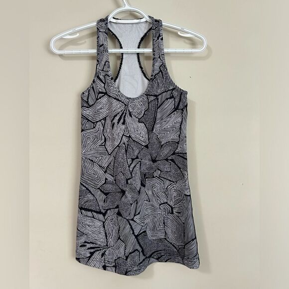 Lululemon Cool Racerback in Dottie Tribe White Black - Picture 5 of 9
